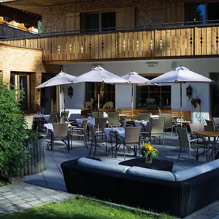 Hotel Gotthard 4*